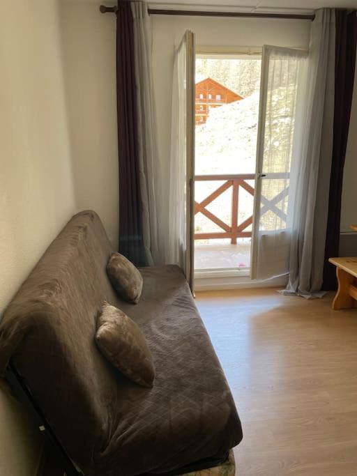 Allos, Logement Pieds Des Pistes, A 10 Minutes De La Base De Loisirs 外观 照片